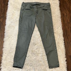 American Eagle Womens Super Stretch Jegging Size 14R Olive Green Denim Jeans